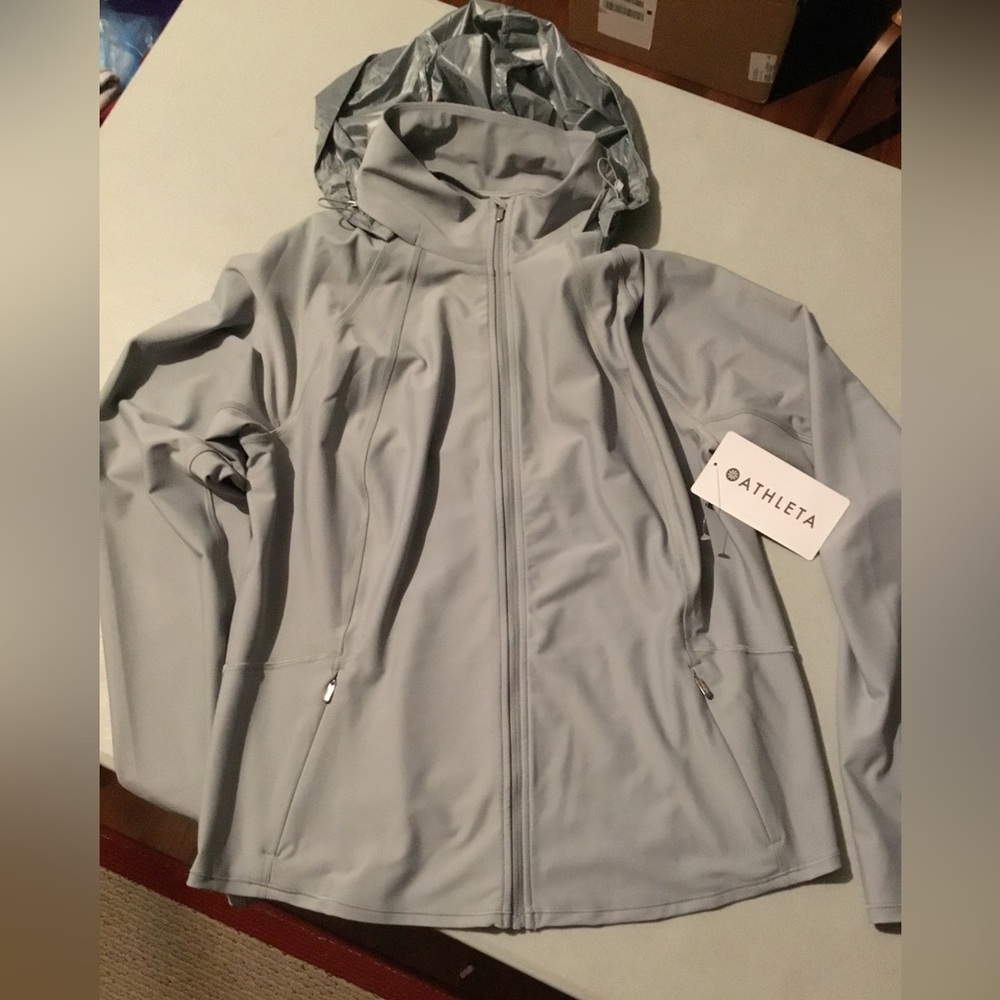 ATHLETA - Picture 8 of 13